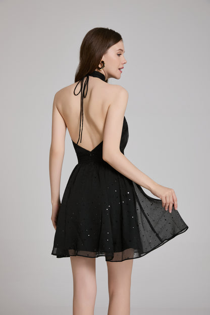 black dress short sleevless